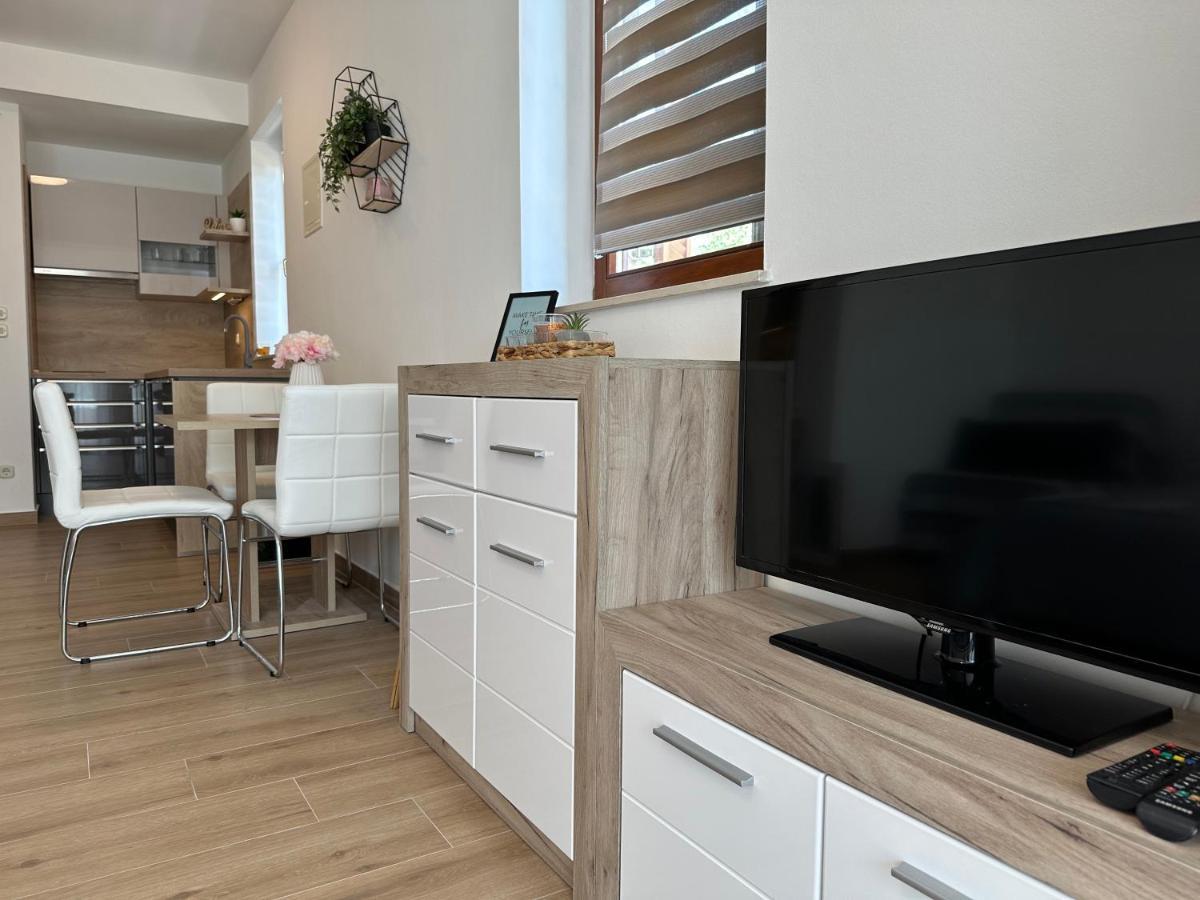 Apartmani Roko บีโอกราดนาโมรู ภายนอก รูปภาพ