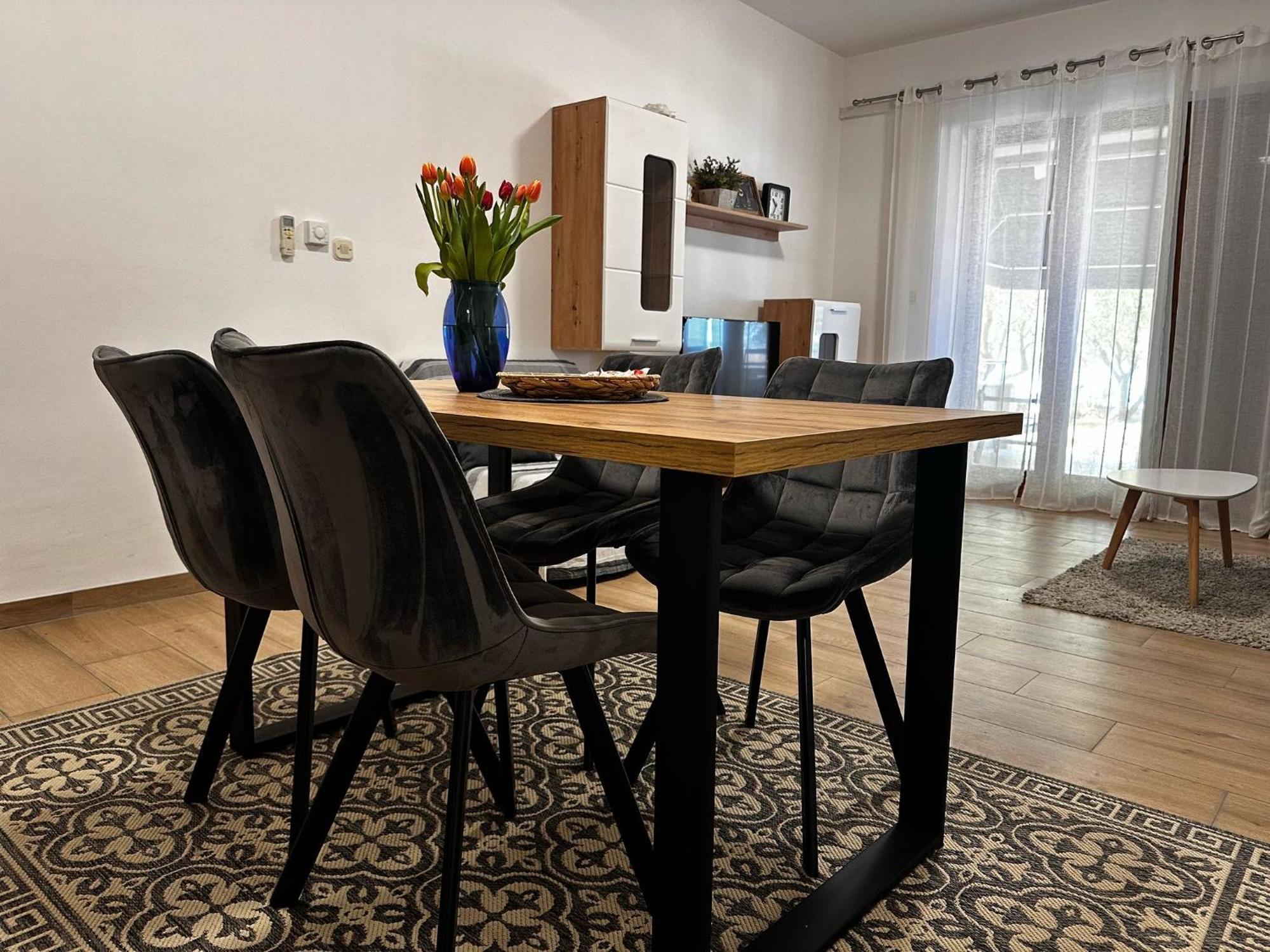 Apartmani Roko บีโอกราดนาโมรู ภายนอก รูปภาพ